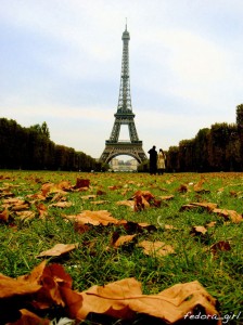 Autumn_In_Paris_by_fedoragirl